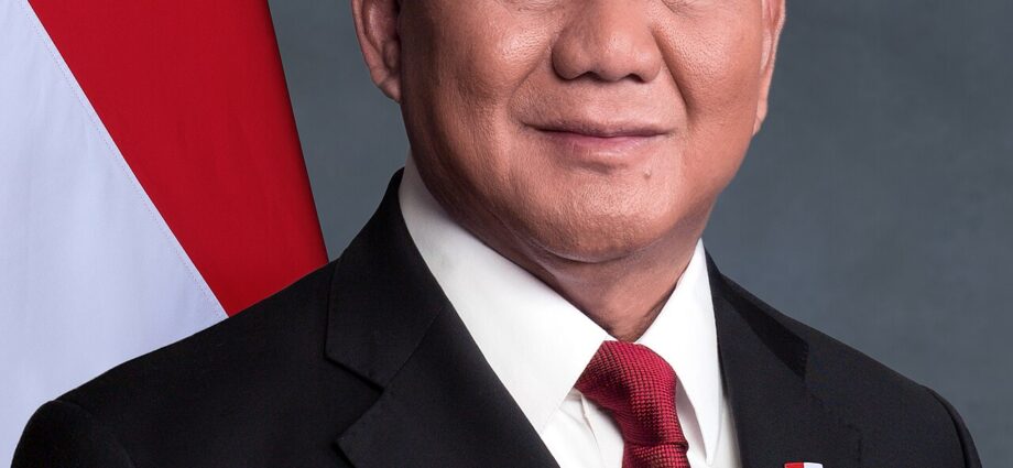 Indonesia achieves full self-sufficiency in rice, maize for first time