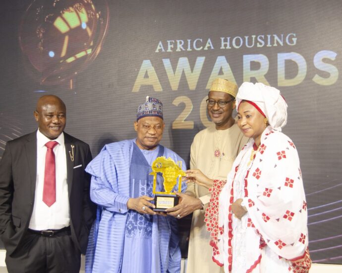 Kano Gov., Dangiwa, others honoured at Africa Housing Awards Kano Gov., Dangiwa, others honoured at Africa Housing Awards