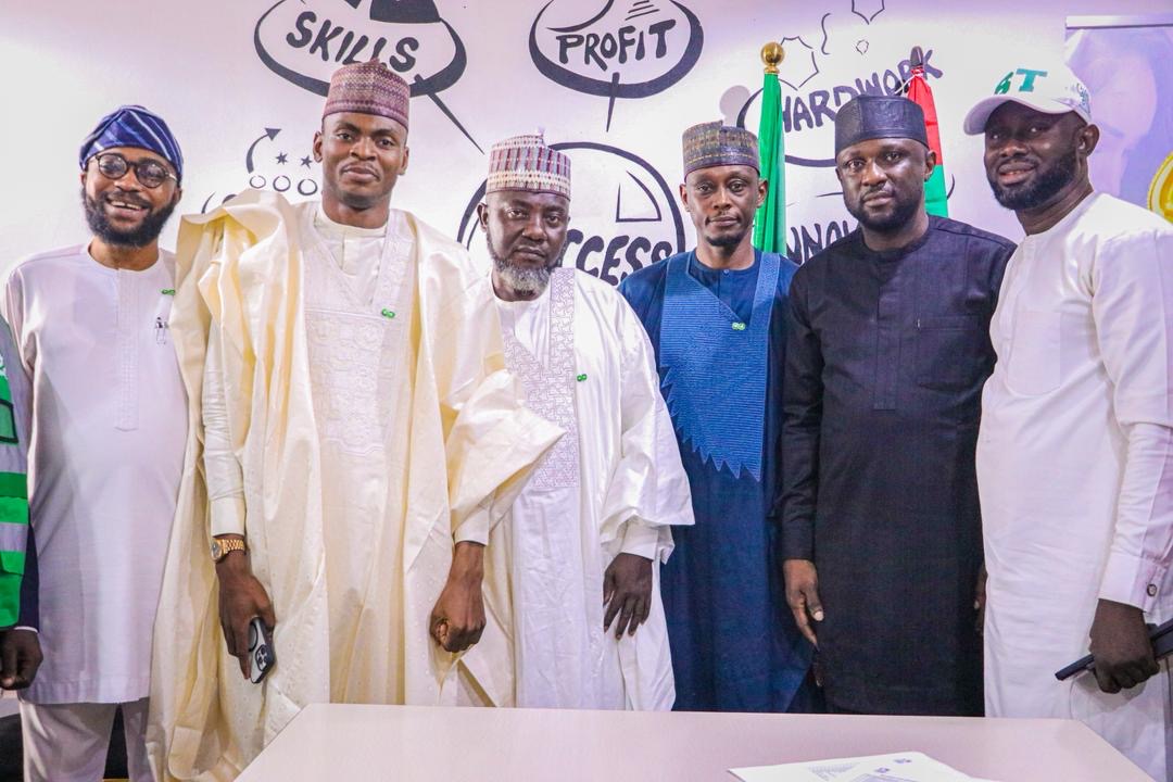 2027: Atiku’s son backs Tinubu, cites business-friendly economic policies 2027: Atiku’s son backs Tinubu, cites business-friendly economic policies