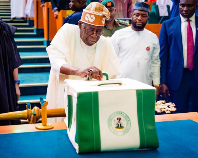 Fixing Nigeria’s inconsistent budget system