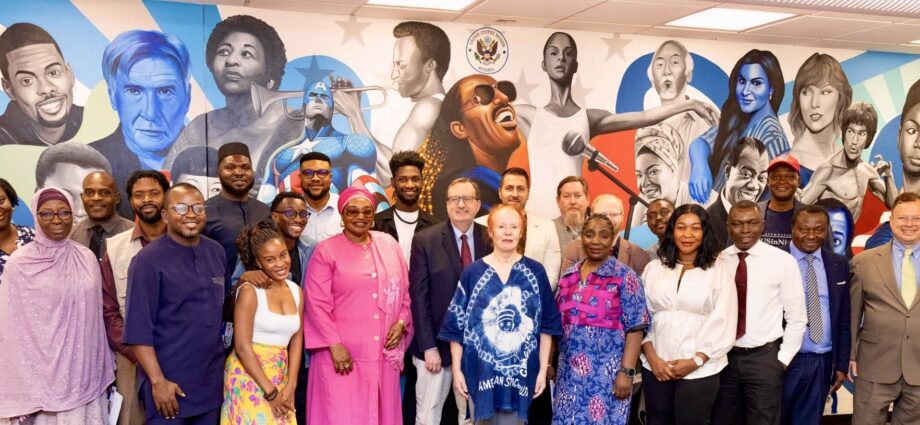 U.S. Embassy reopens redesigned centre to deepen U.S.–Nigeria ties U.S. Embassy reopens redesigned centre to deepen U.S.–Nigeria ties