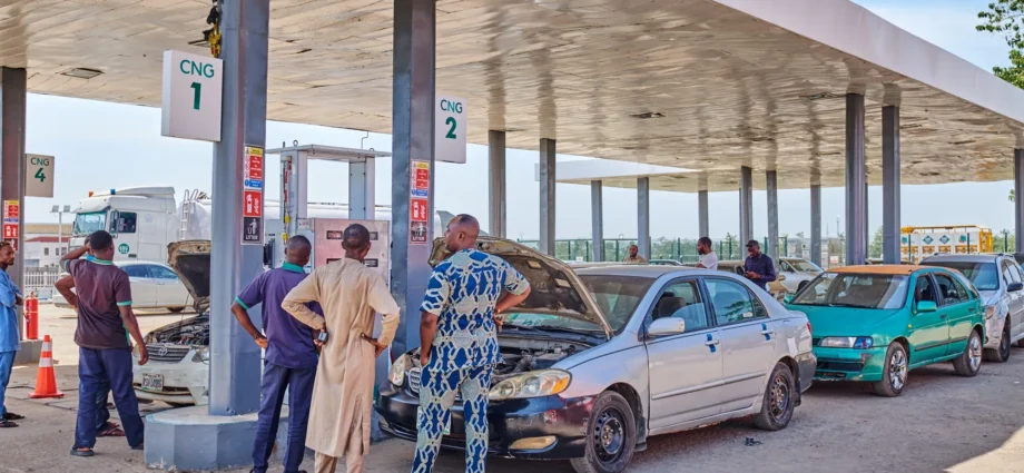 Long queues at CNG refilling stations gradually easing in FCT