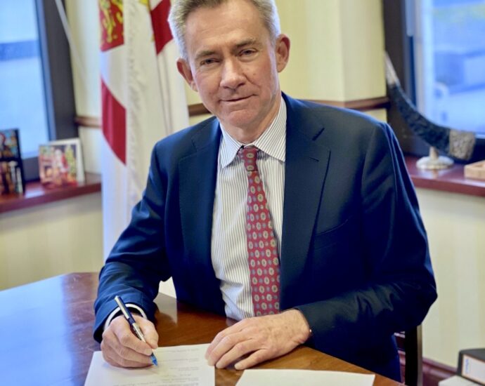 UK deepens anti-corruption cooperation with Nigeria, to return 9.5m dollars