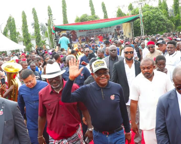 Fubara’s loyalist collapses Rivers PDP faction into Wike’s camp