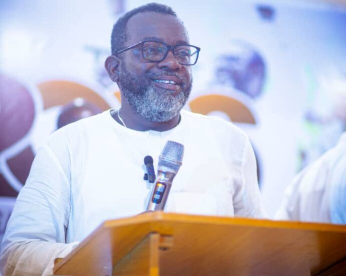 Lawmaker pledges stronger representation at CAN thanksgiving