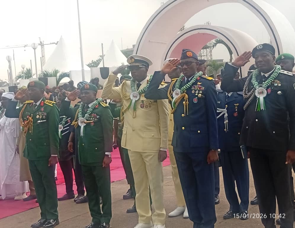 Sanwo-Olu pledges continued support for armed forces, fallen heroes Sanwo-Olu pledges continued support for armed forces, fallen heroes