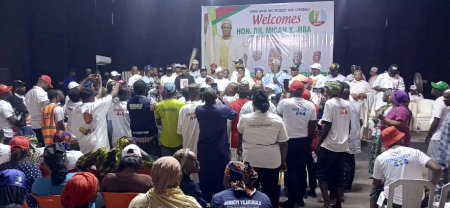 FCT: Minister, AMAC Chairman receive ex-lawmaker, Jiba, into APC