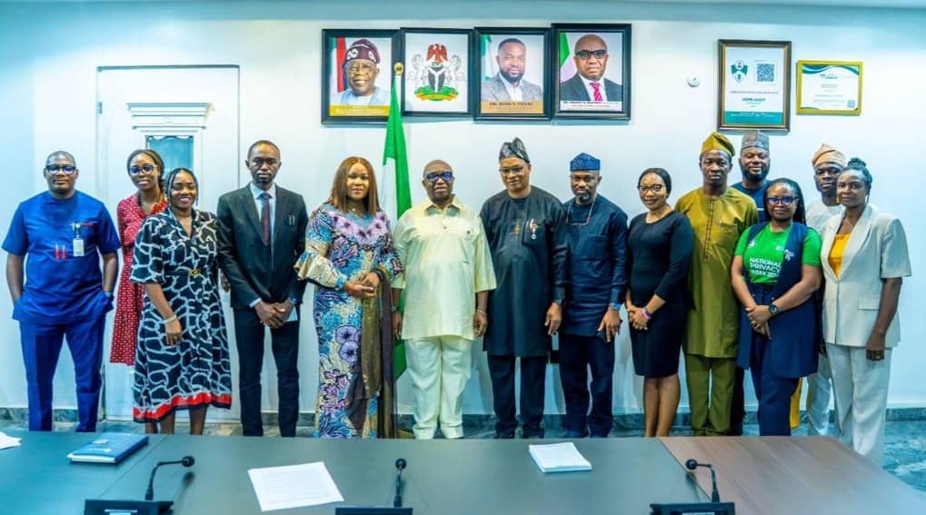 Engineers seek strategic partnership with commission on data protection, training