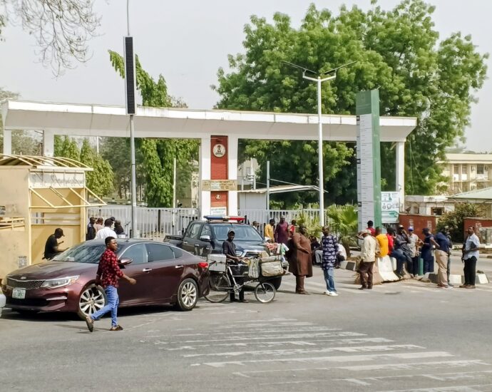 FCTA secretariat gates shut as workers begin indefinite strike FCTA secretariat gates shut as workers begin indefinite strike