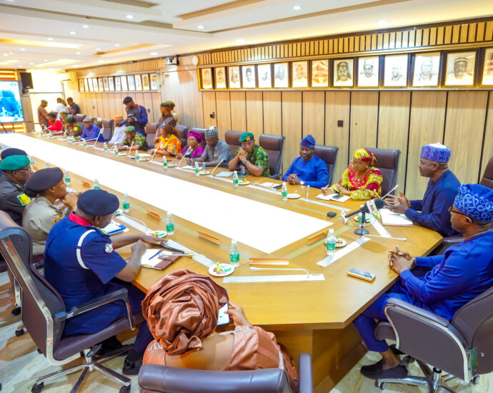 Ministers of Interior, Defence meet on security