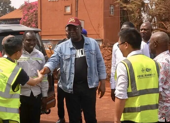 Chinese coy pledges prompt completion of Makurdi–Otukpo–9th Mile Road project Chinese coy pledges prompt completion of Makurdi–Otukpo–9th Mile Road project