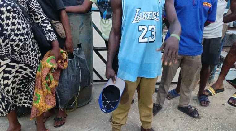 Troops receive 8 rescued victims, nab gunrunner in Cross River