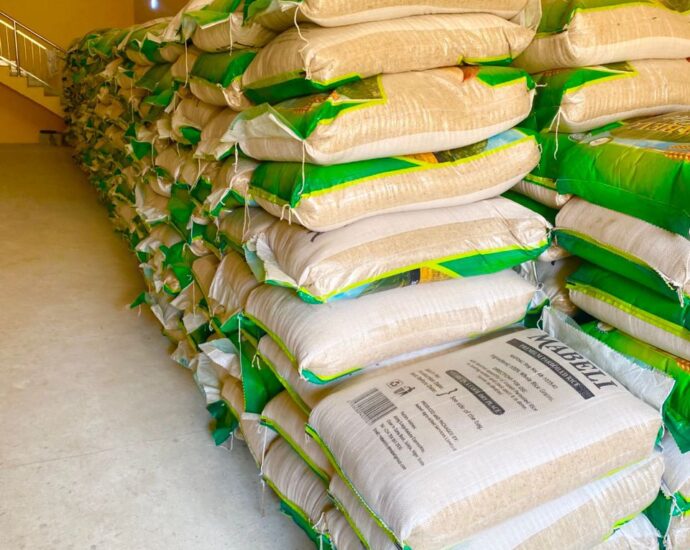 Lent, Ramadan: Nwoko supports constituents in Abuja with 600 bags of rice