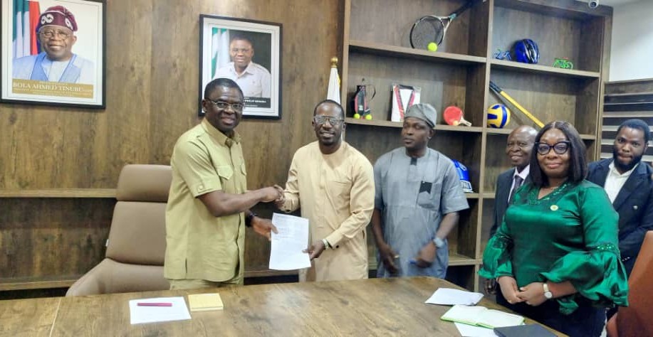 NIS, EFFA management sign MoU to reposition sports economy