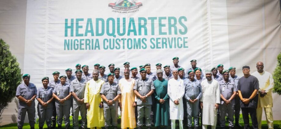 Nigeria, Niger deepen bilateral ties to combat regional insurgency