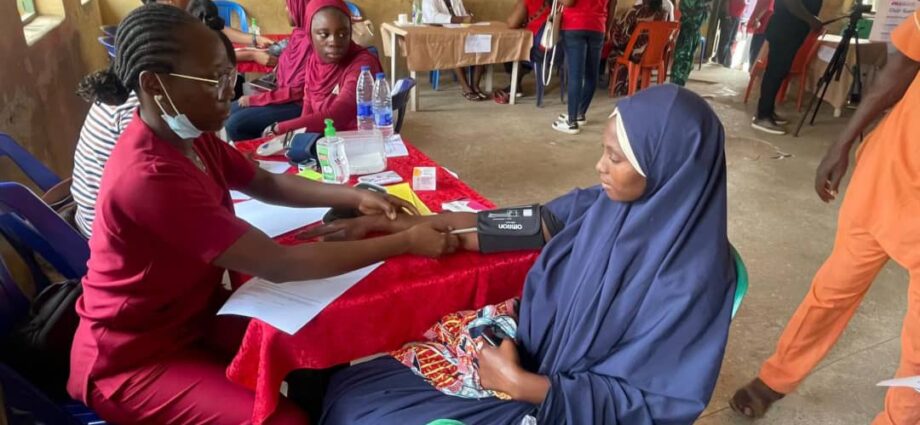 Female accountants take free medical outreach to Abuja suburb, Sauka Female accountants take free medical outreach to Abuja suburb, Sauka