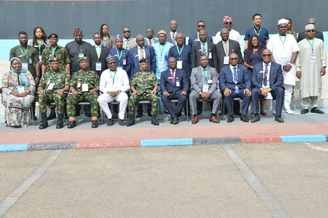 U.S. occupies central position in world ecosystem – Centre U.S. occupies central position in world ecosystem – Centre