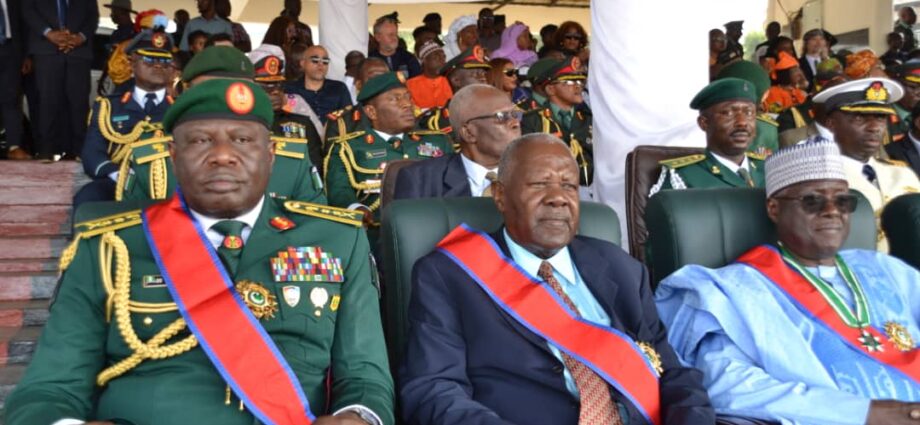 Sierra Leone honours Nigeria’s CDS Oluyede with prestigious national award