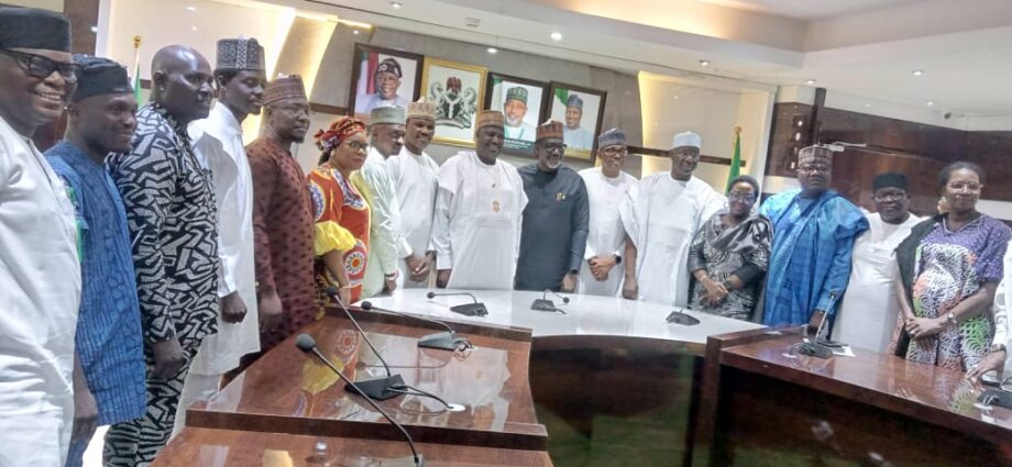 FG, NAICOM partner on agricultural insurance, cooperative reform