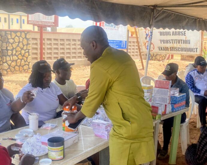 121st Anniversary: Rotary screens 500 residents in Jos