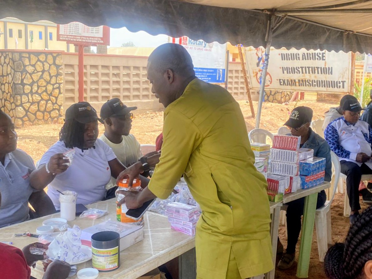 121st Anniversary: Rotary screens 500 residents in Jos