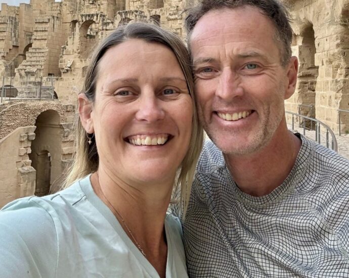 UK condemns Iran’s 10-year sentence for British couple