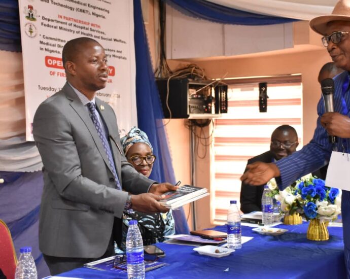 Minister decries poor maintenance of hospital equipment, calls for audit 