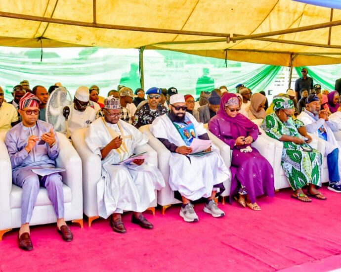FG inaugurates food, nutrition support distribution in Niger FG inaugurates food, nutrition support distribution in Niger
