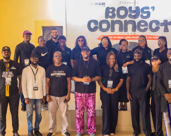 Kuro-wari Global Foundation at the foundation’s outreach programme at the Federal Government Science and Technical College, Garki, Abuja to mark the International Day of the Boy Child