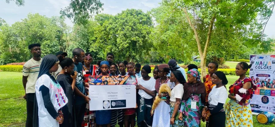 Children and youths drawn from the Federal Capital Territory (FCT) being trained by Lola Cater Foundation, on creativity, cultural and innovative education.