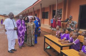 SUBEB commends alumnus for donating classroom furniture to Edo school