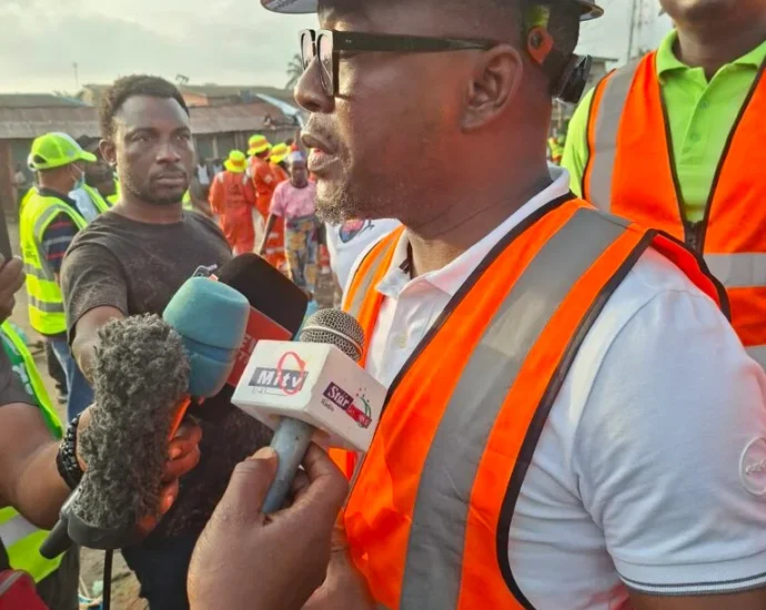Managing Director LAWMA, Dr Muyiwa Gbadegesin