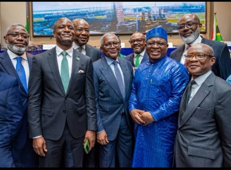 Aig-Imoukhuede, Dangote and others at the Opening Gong Ceremony and Fact Behind the Offer Presentation at the Nigerian Exchange (NGX)