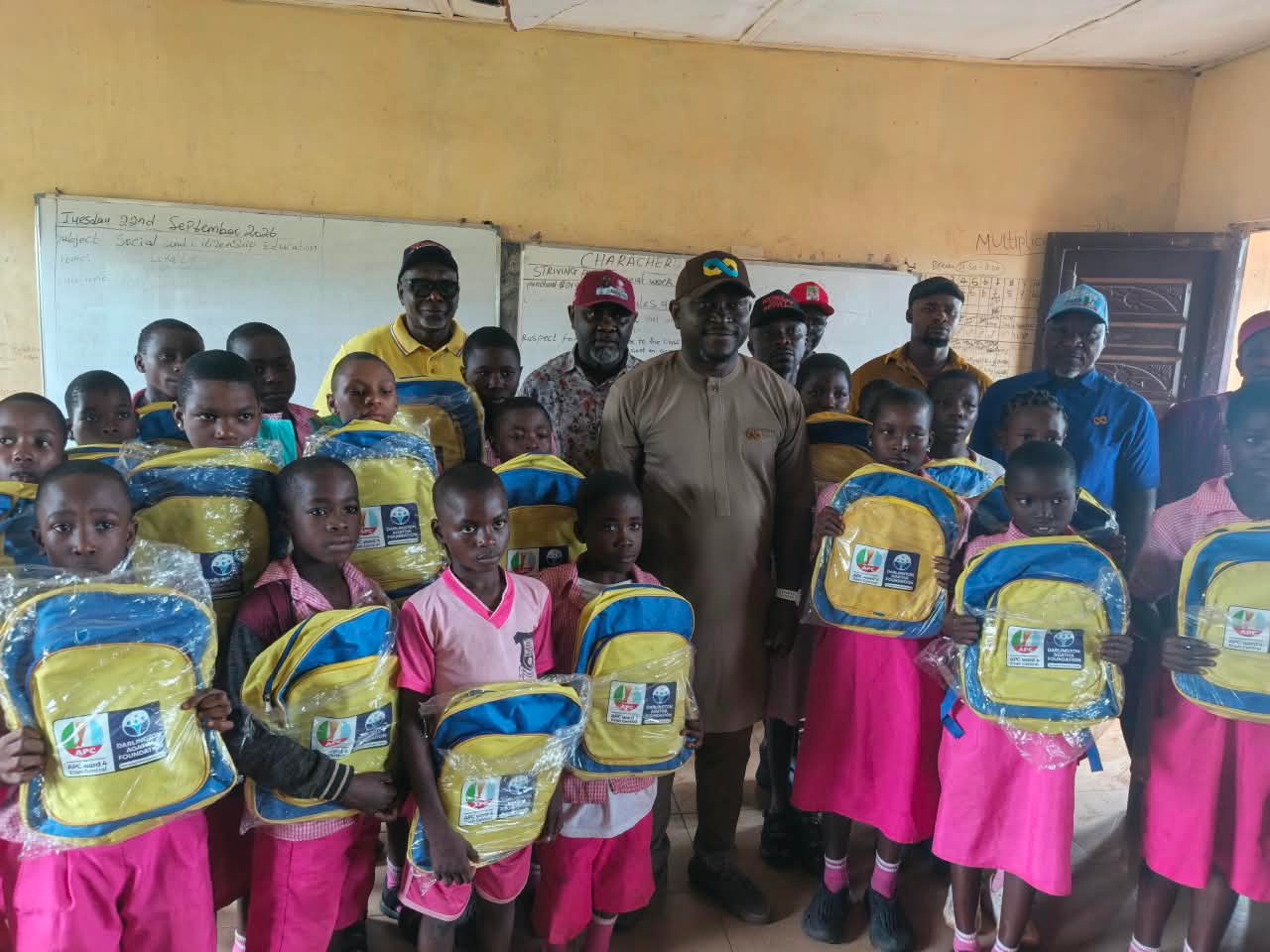 Foundation distributes education materials to 1,500 pupils in Edo community